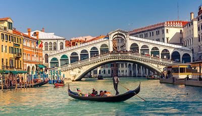канал, гондольер, венеция, дымоход, гондола, весло, вода, причал, мост